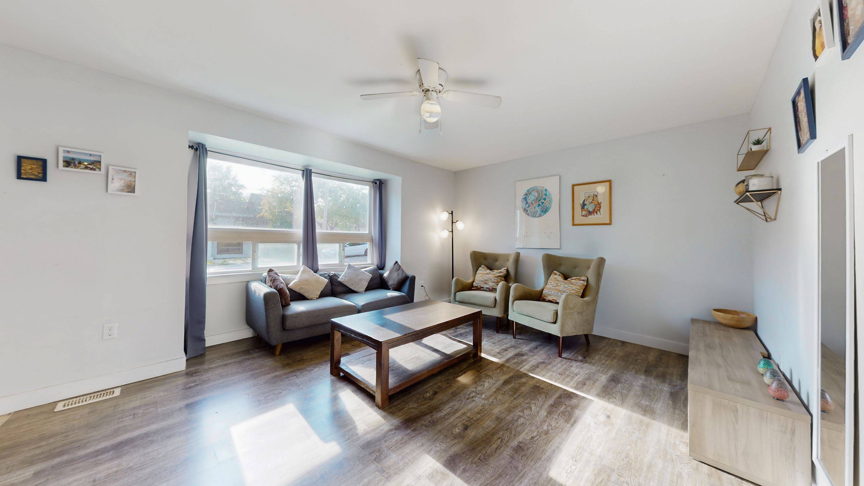 London East, ON N5Y 1G7,24 Empire ST