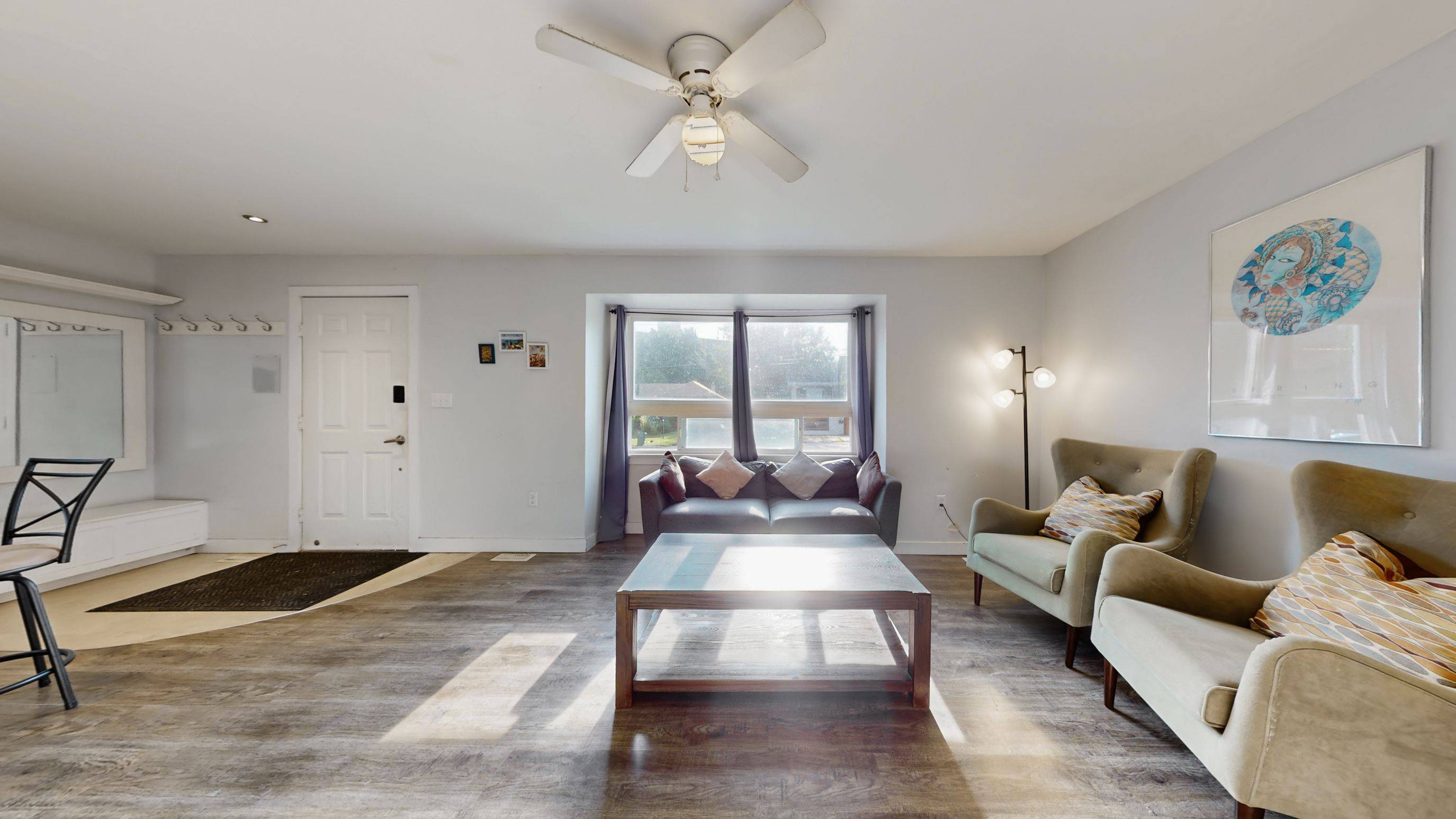 London East, ON N5Y 1G7,24 Empire ST