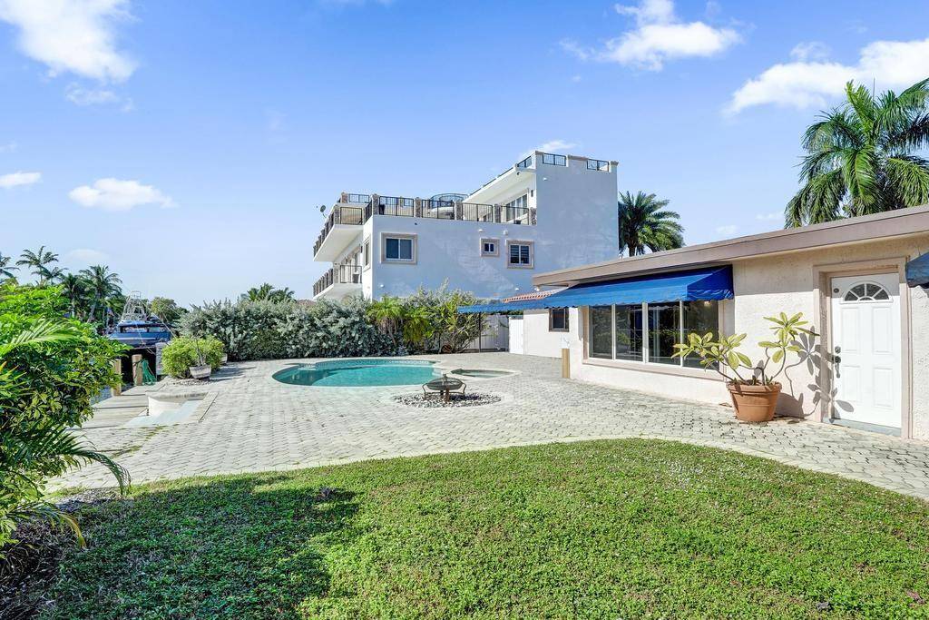 Pompano Beach, FL 33062,2632 SE 10th Ct