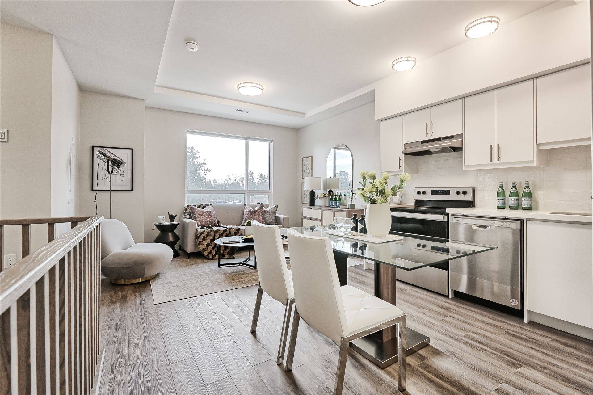 Toronto W08, ON M9C 3W1,62 Dixfield DR #105