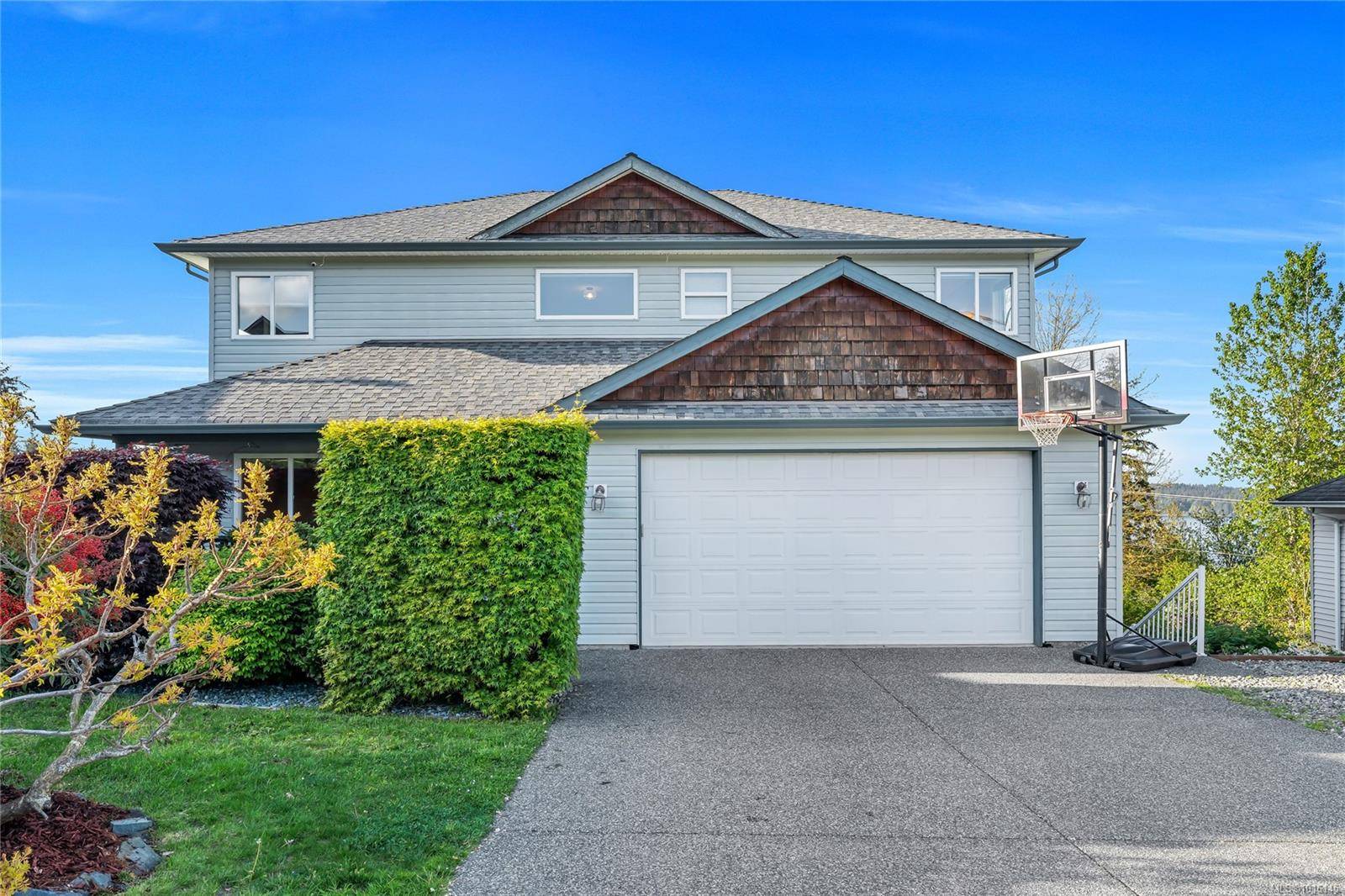 Ladysmith, BC V9G 1W7,517 Louise Rd