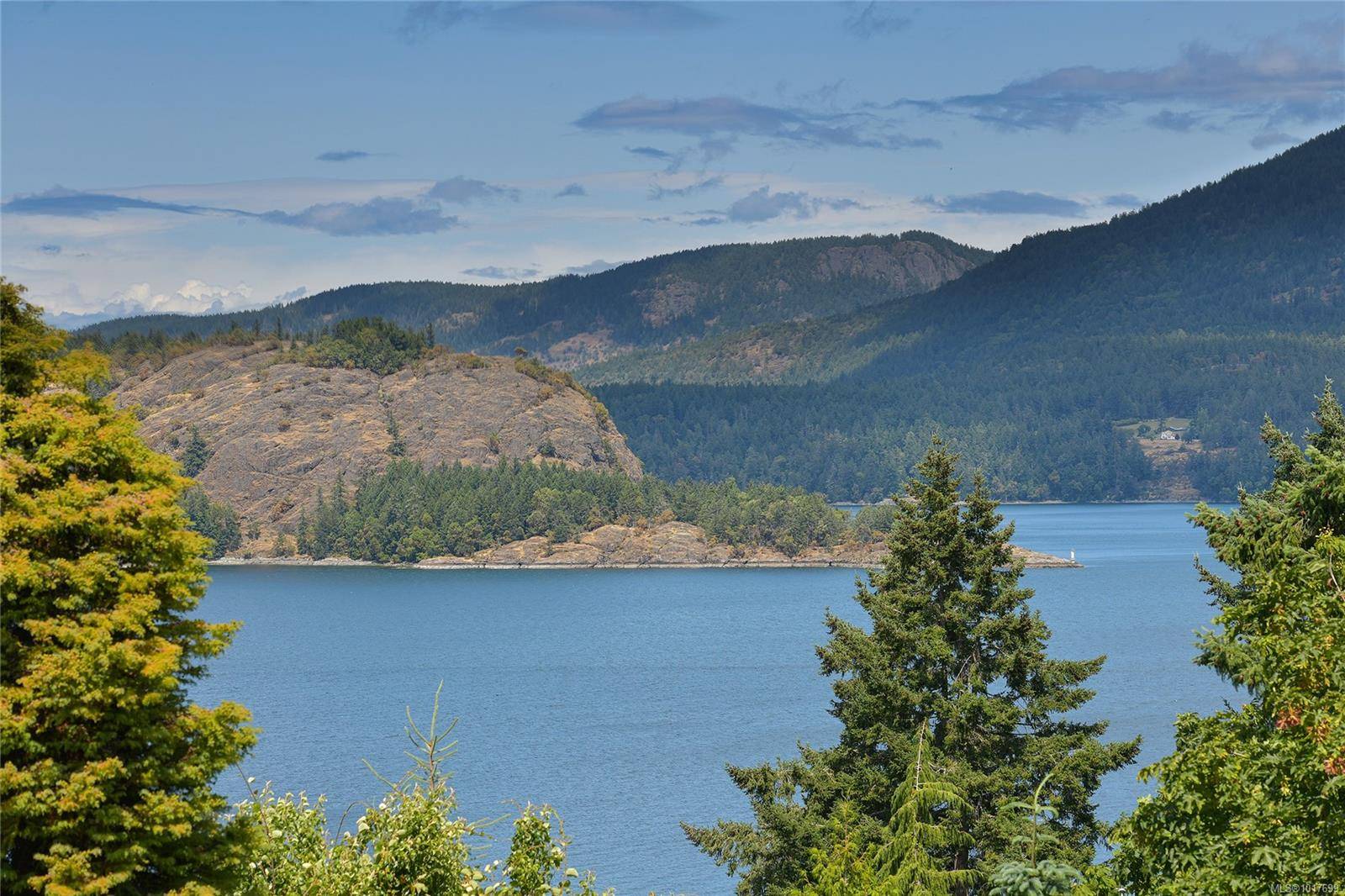 Duncan, BC V0R 1N2,1125 Fairbanks Rd