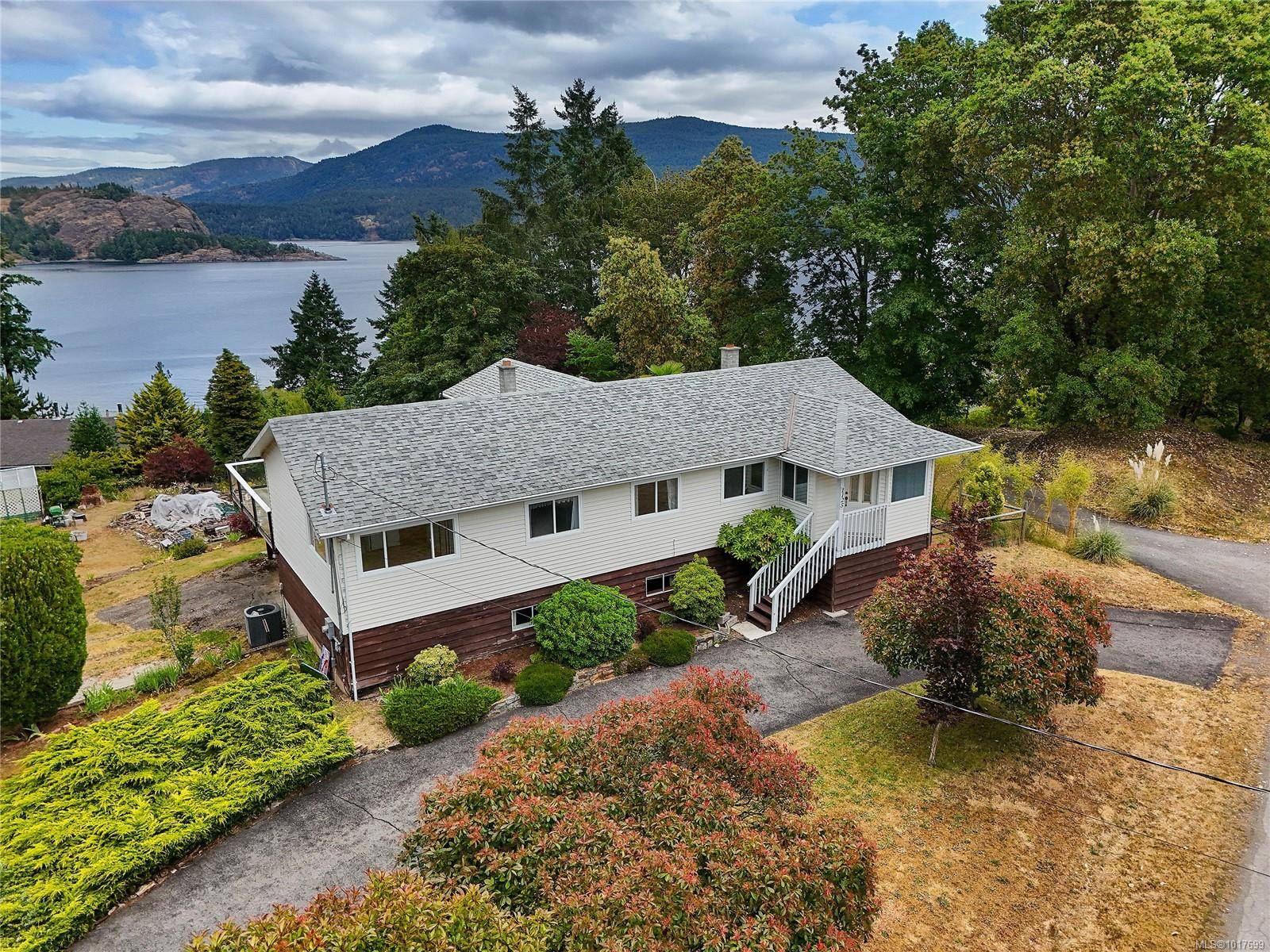 Duncan, BC V0R 1N2,1125 Fairbanks Rd