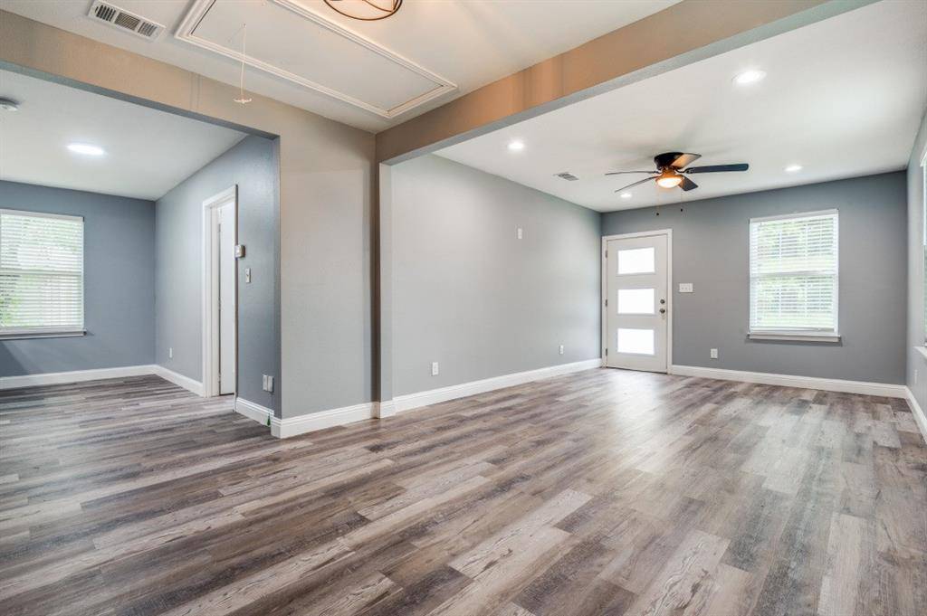 Dallas, TX 75210,4111 Robert L Parish Sr Avenue