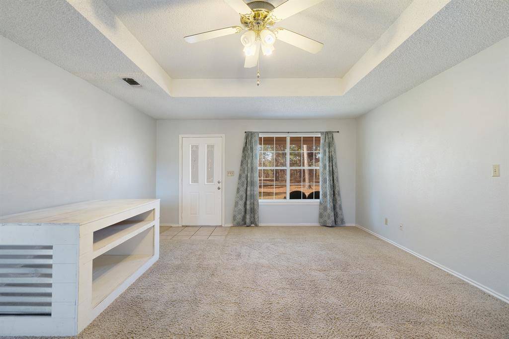 Powderly, TX 75473,201 County Road 35930