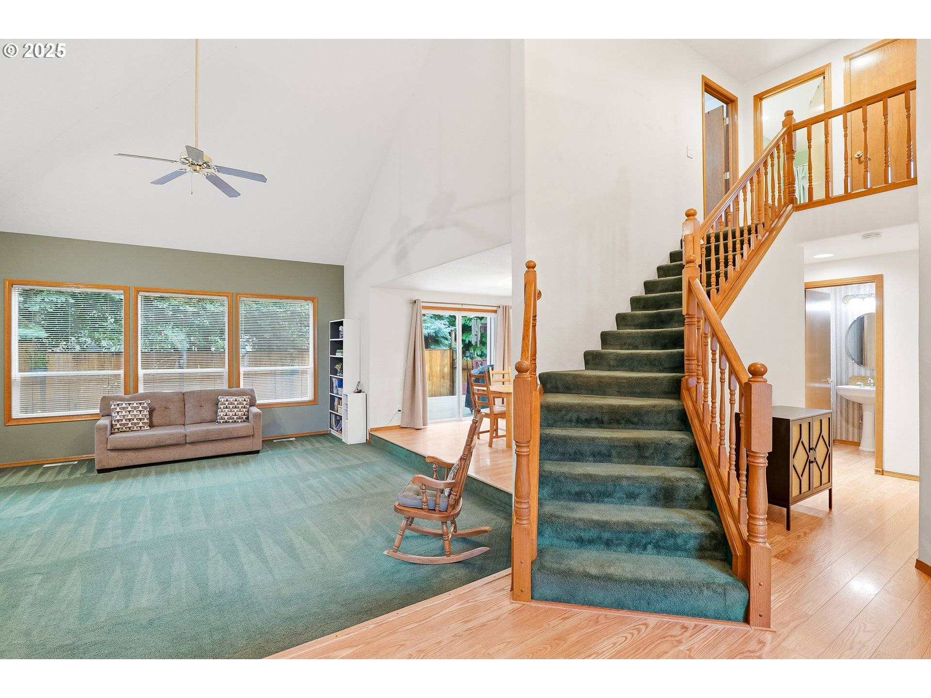 Estacada, OR 97023,786 NE EDGEHILL DR