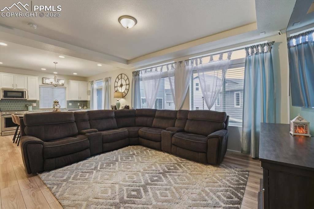 Colorado Springs, CO 80927,5758 Callan DR