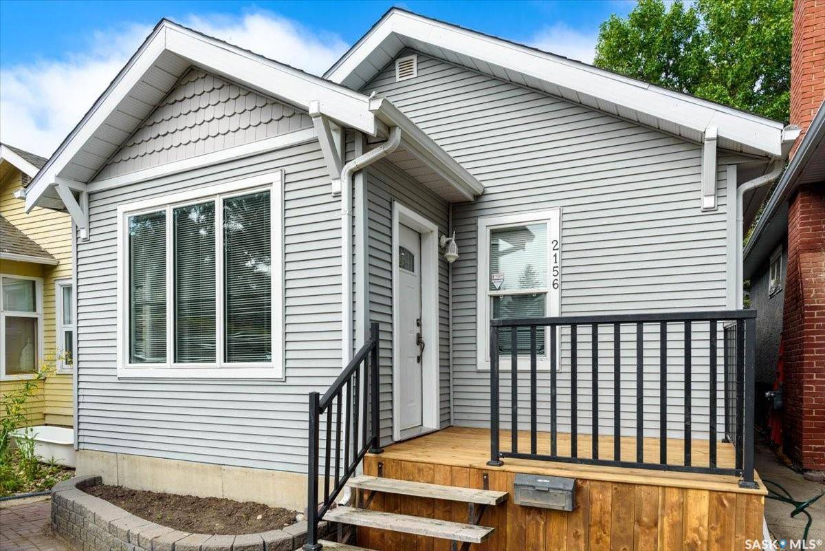 Regina, SK S4T 4C3,2156 Queen STREET