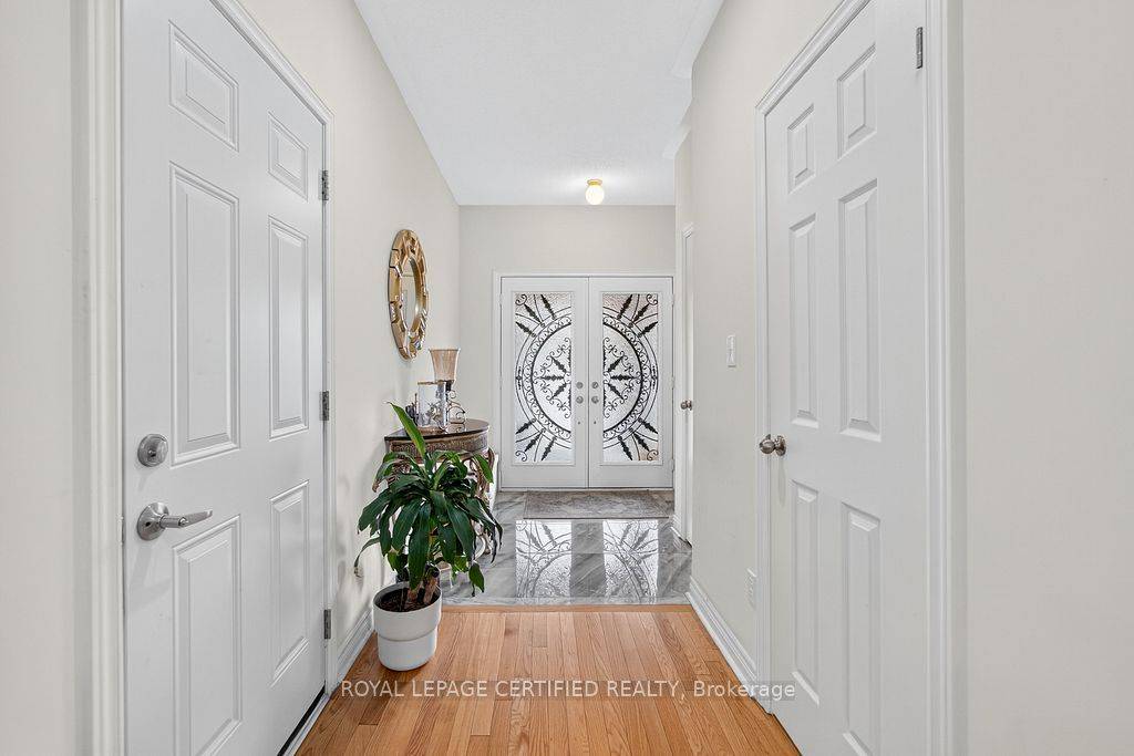 Milton, ON L9T 8W2,497 Downes Jackson HTS