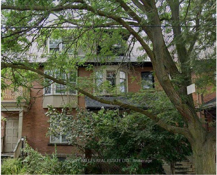 Toronto C02, ON M5R 2R9,678 Huron ST #100