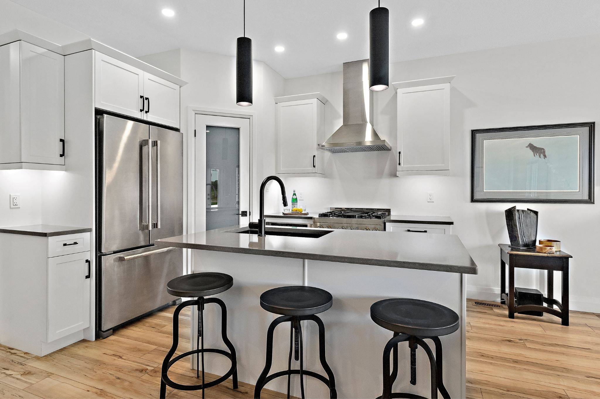 Plympton-wyoming, ON N0N 1T0,672 Ketter WAY