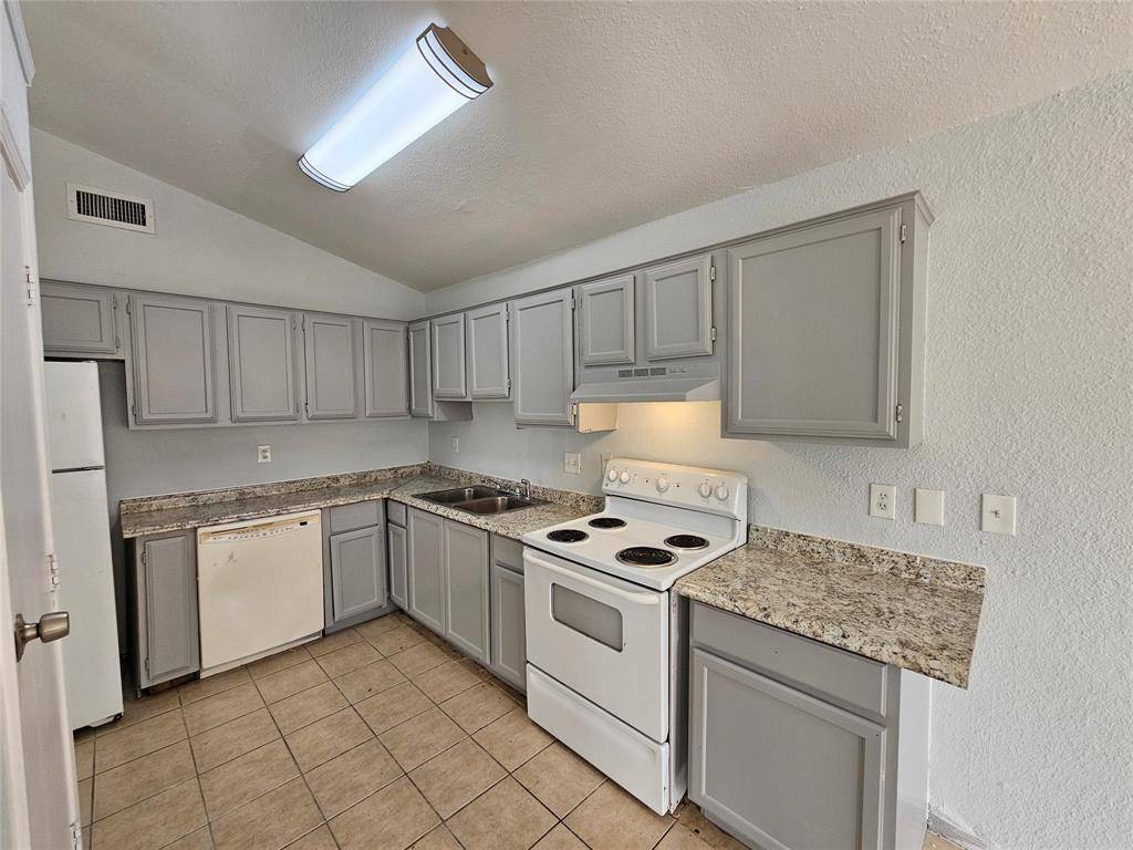 Dallas, TX 75227,2227 Nantucket Village Drive