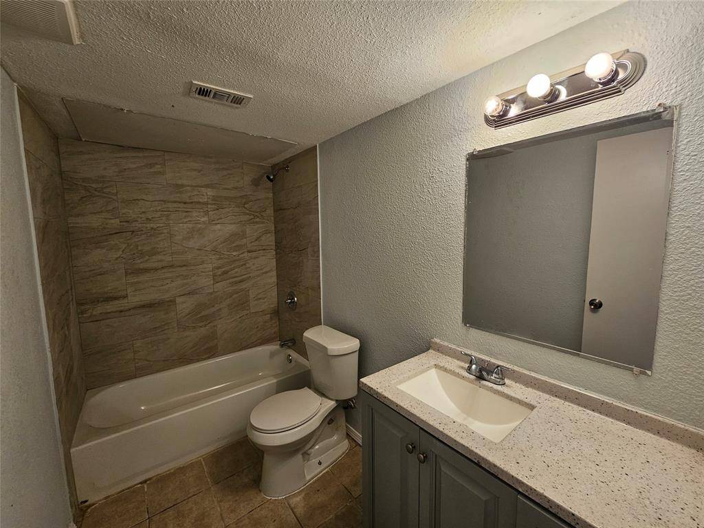 Dallas, TX 75227,2227 Nantucket Village Drive