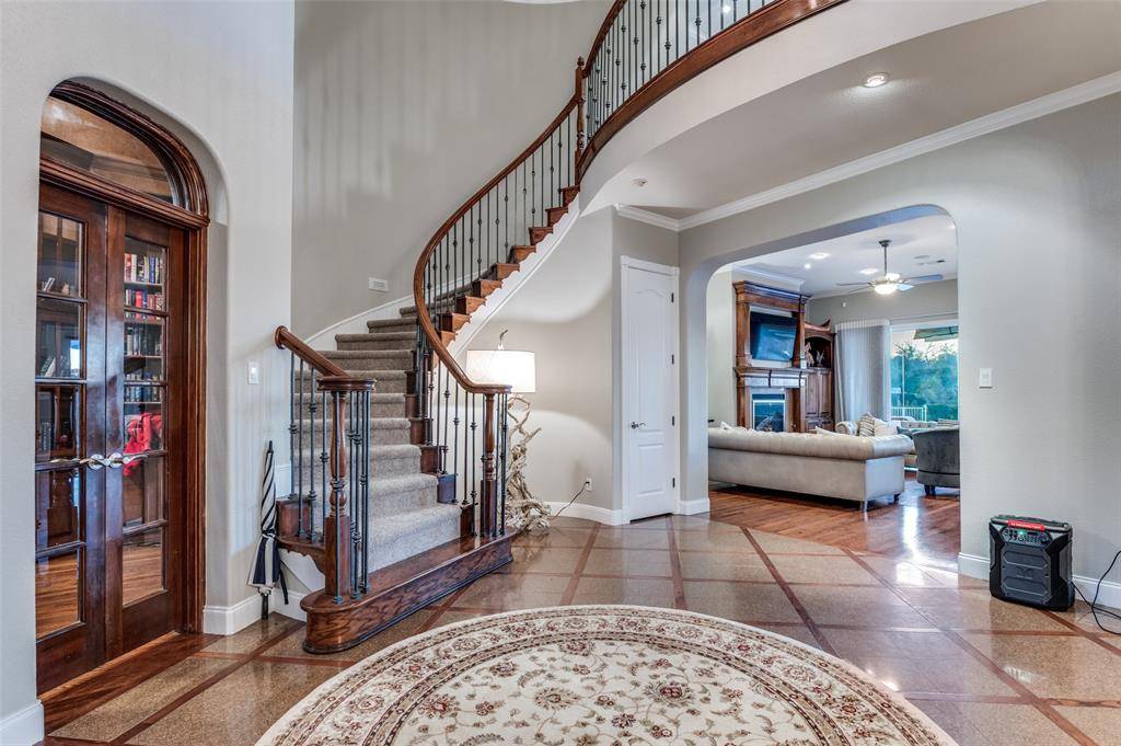 Fort Worth, TX 76179,9253 Cape Royale Court