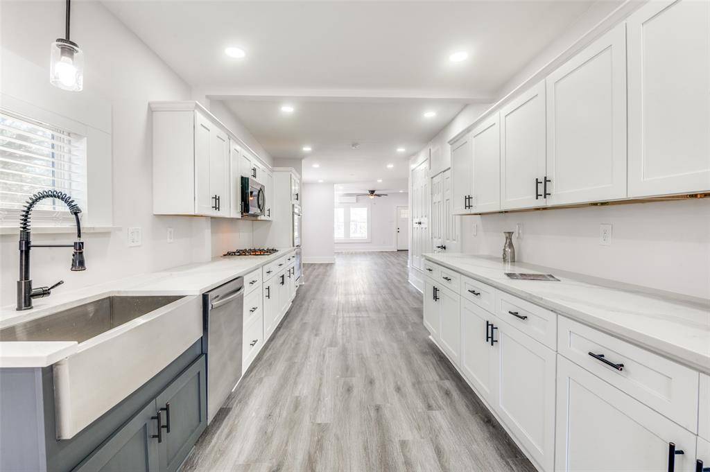 Dallas, TX 75235,2502 W Lovers Lane