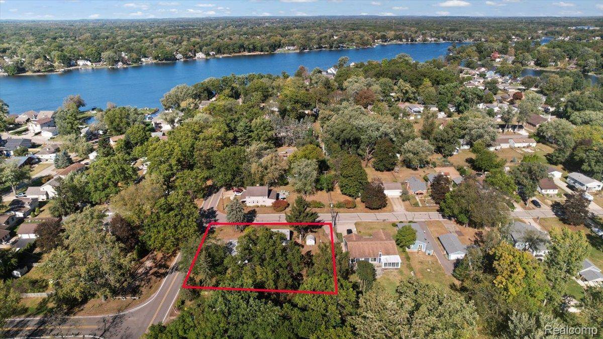 Wolverine Lake, MI 48390,1588 Ladd RD