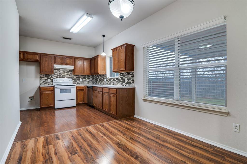 Longview, TX 75605,211 Ray Creek Drive