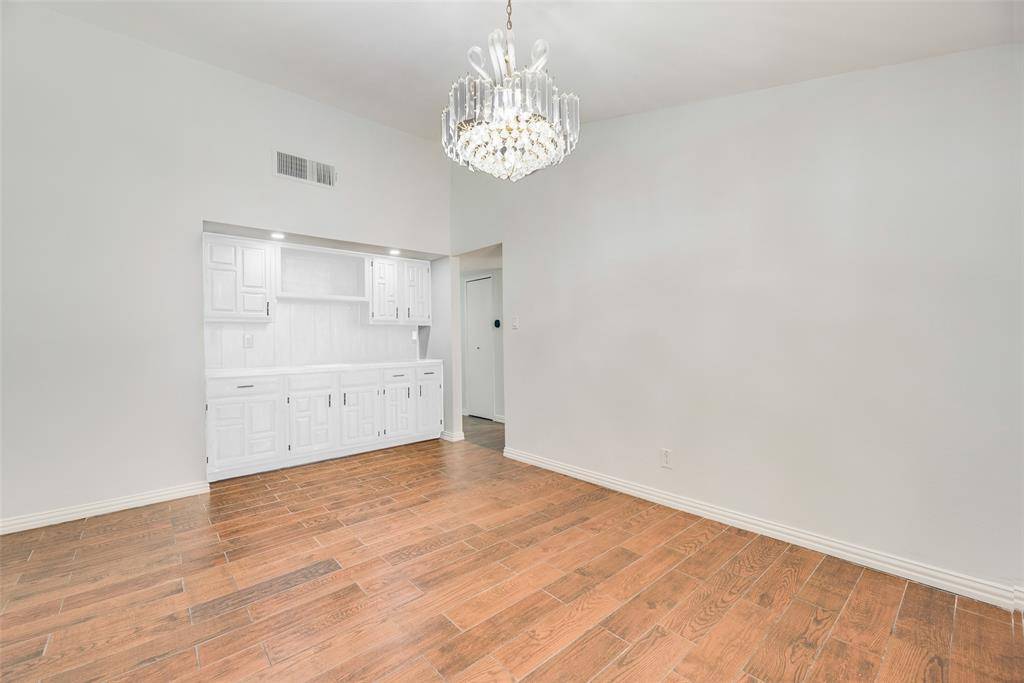 Dallas, TX 75228,3243 Weather Vane Lane