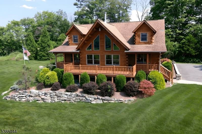 Hampton Twp., NJ 07860,2 - 4 Garrett Dr