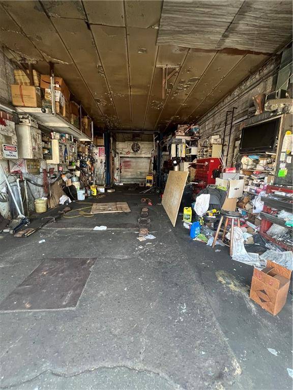 Brooklyn, NY 11236,992 Remsen AVE