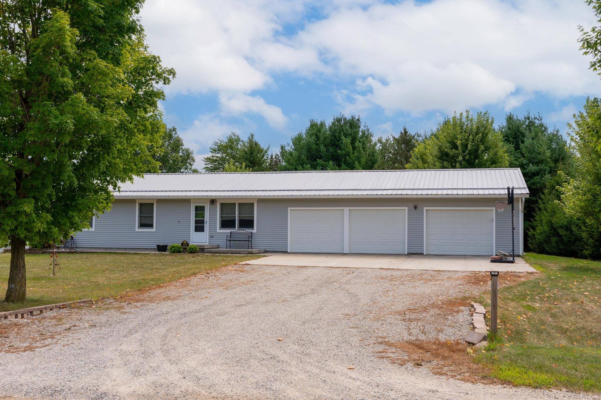 Lake Isabella, MI 48893,1004 Bishop LN
