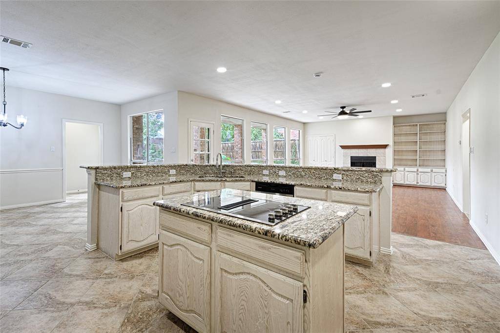 Plano, TX 75025,741 Forest Bend Drive