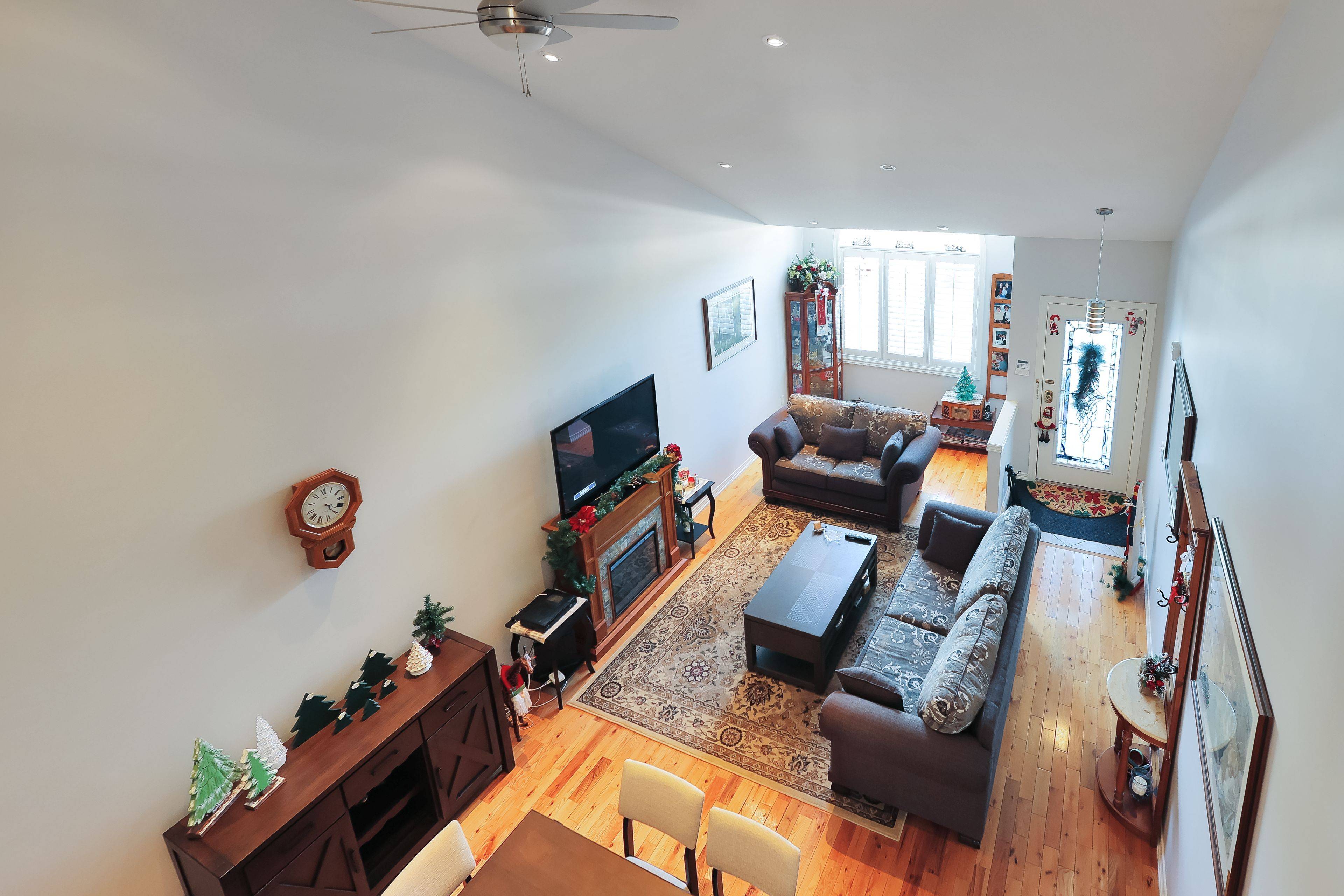 Hamilton, ON L0R 1P0,10 Lilyvalley LN