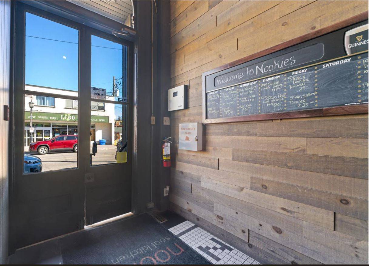 Port Hope, ON L1A 2T7,20 Ontario ST