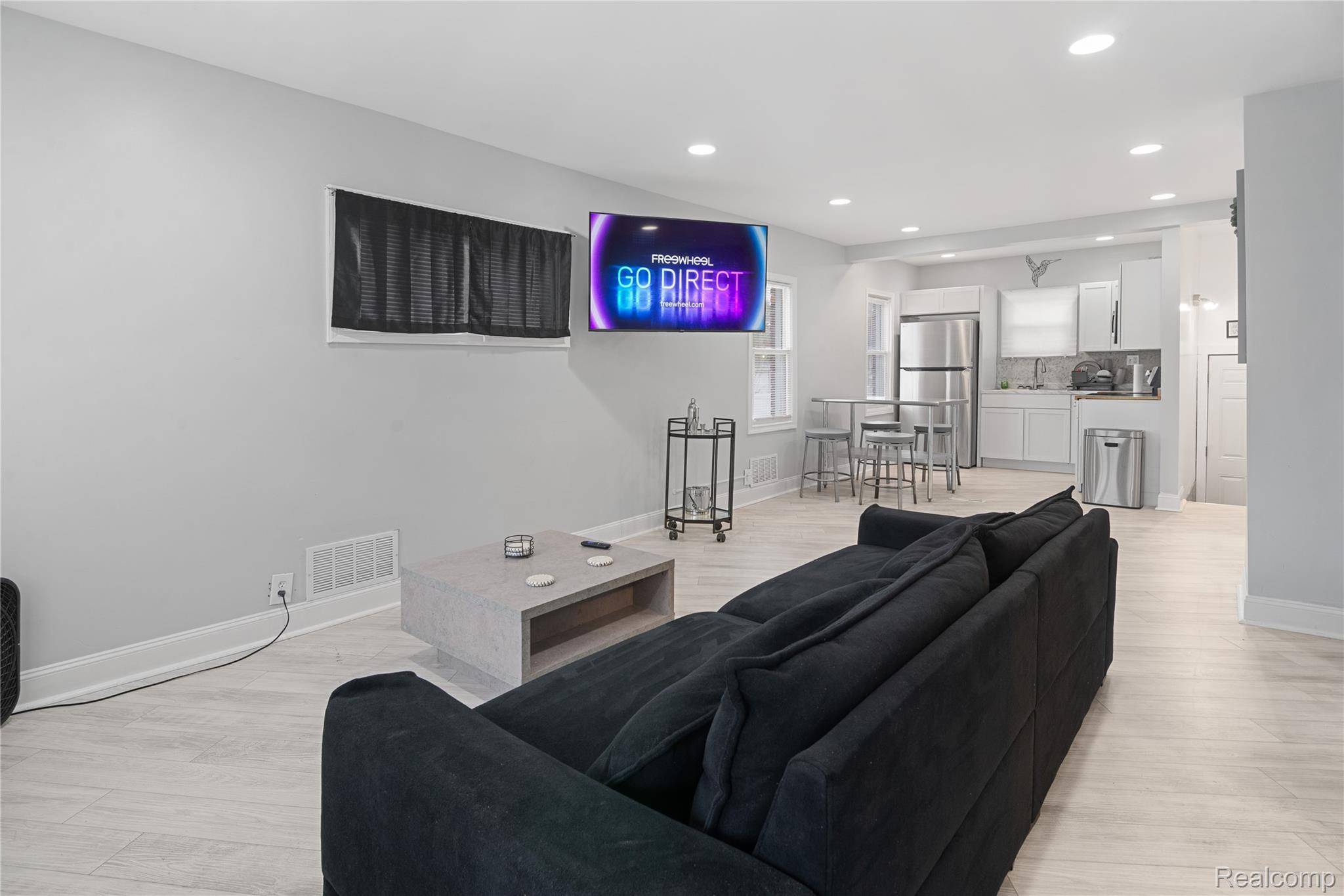 Detroit, MI 48235,16252 Coyle ST