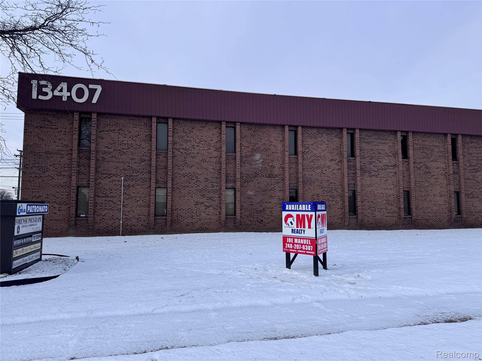 Livonia, MI 48150,13407 Farmington RD