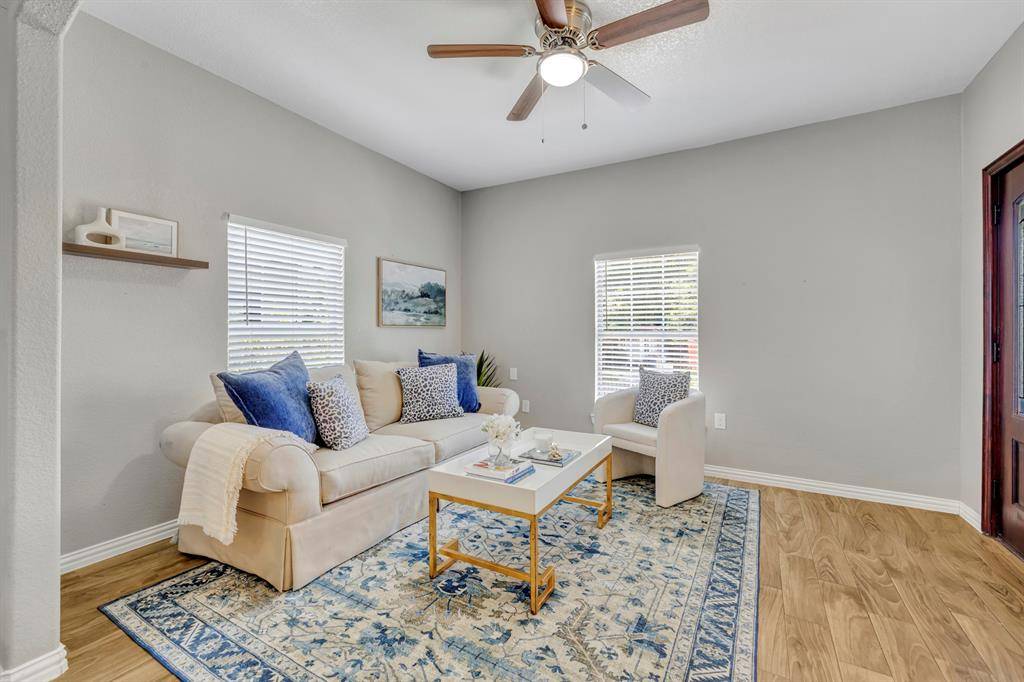 Dallas, TX 75208,925 S Brighton Avenue