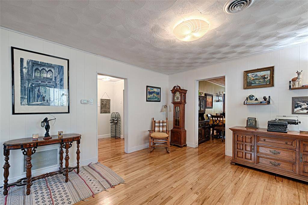 Dallas, TX 75211,2438 Sharon Street