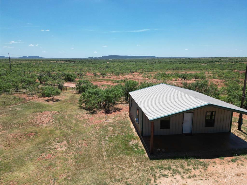 Ovalo, TX 79541,5725 FM  604