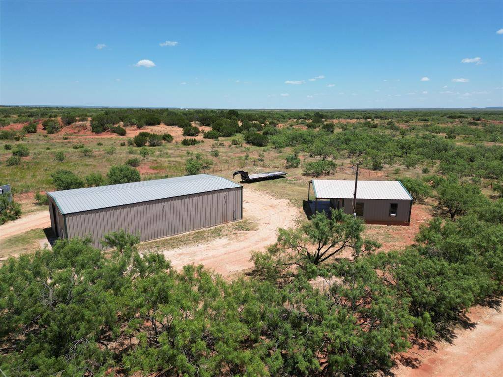 Ovalo, TX 79541,5725 FM  604
