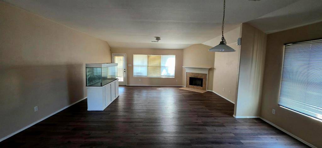 Dallas, TX 75241,104 Idlewheat Lane