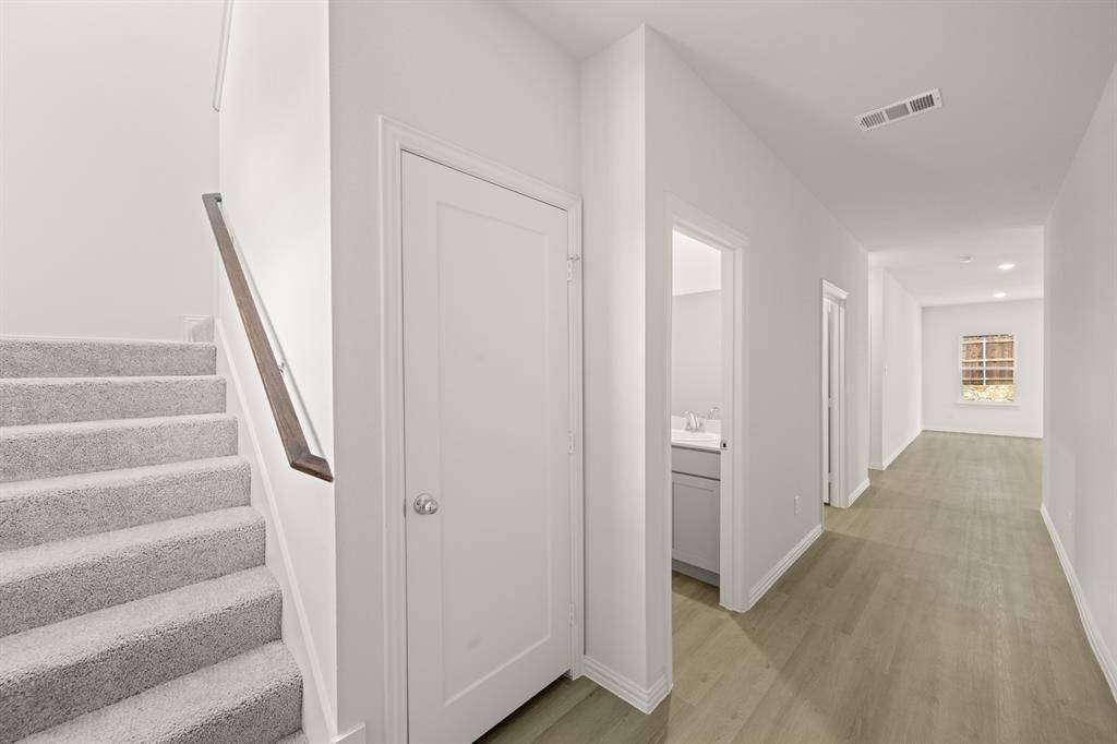 Cleburne, TX 76031,121 Kylie Street