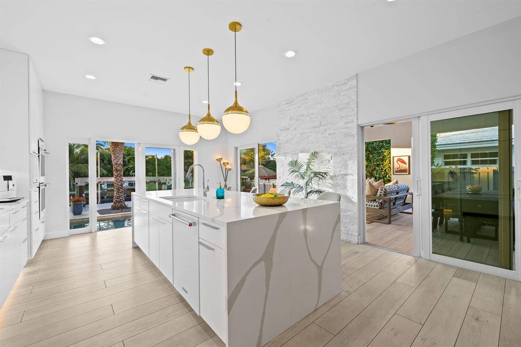 Fort Lauderdale, FL 33305,1731 NE 23rd Ave