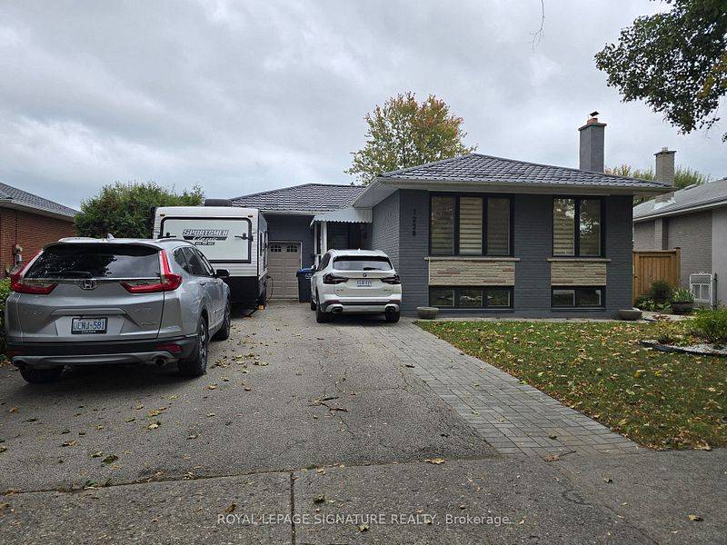 Mississauga, ON L5J 1S1,1228 Canvey CRES