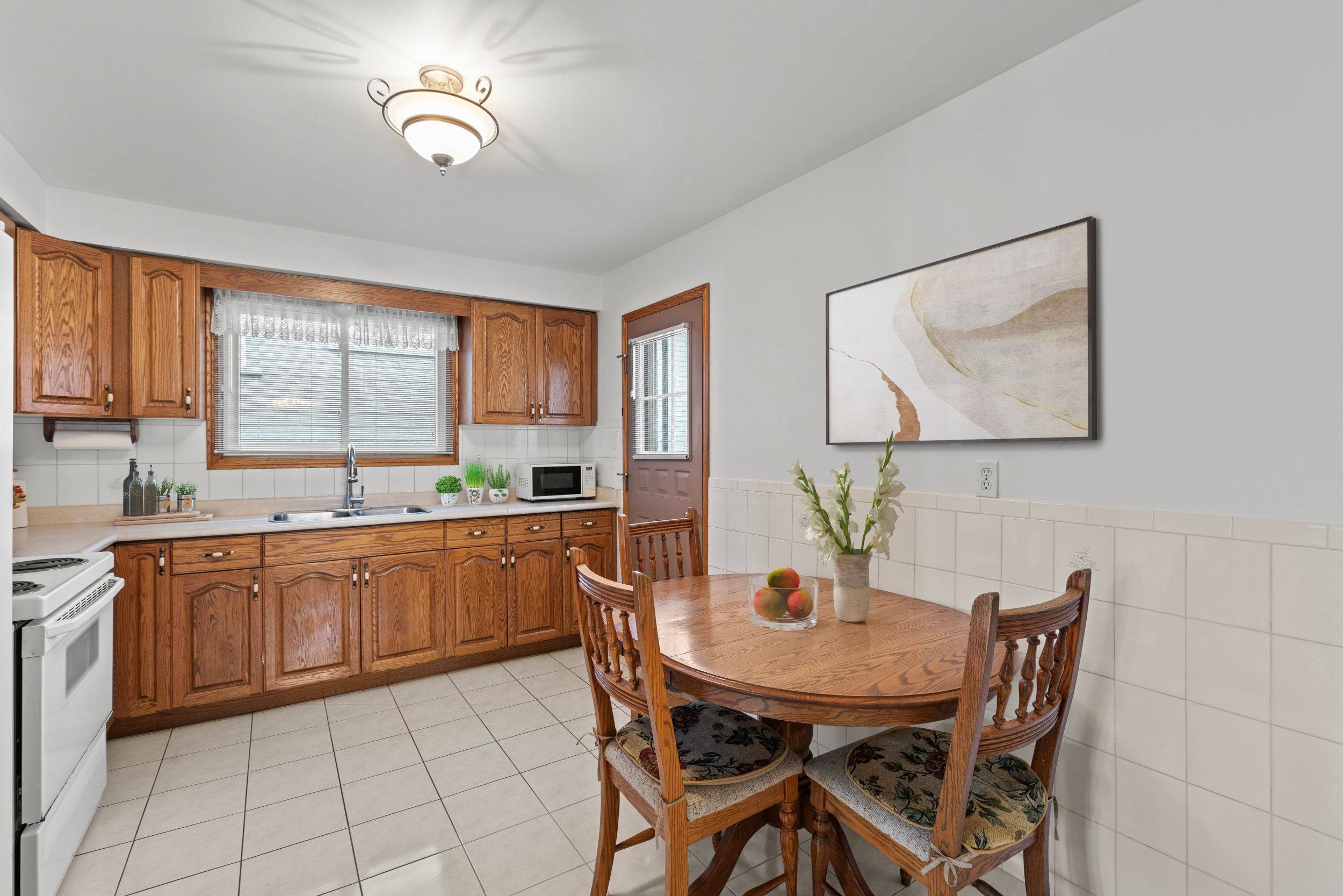 Hamilton, ON L8K 5W5,88 GLEN VALLEY DR