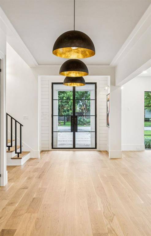 Dallas, TX 75229,4330 Ridge Road