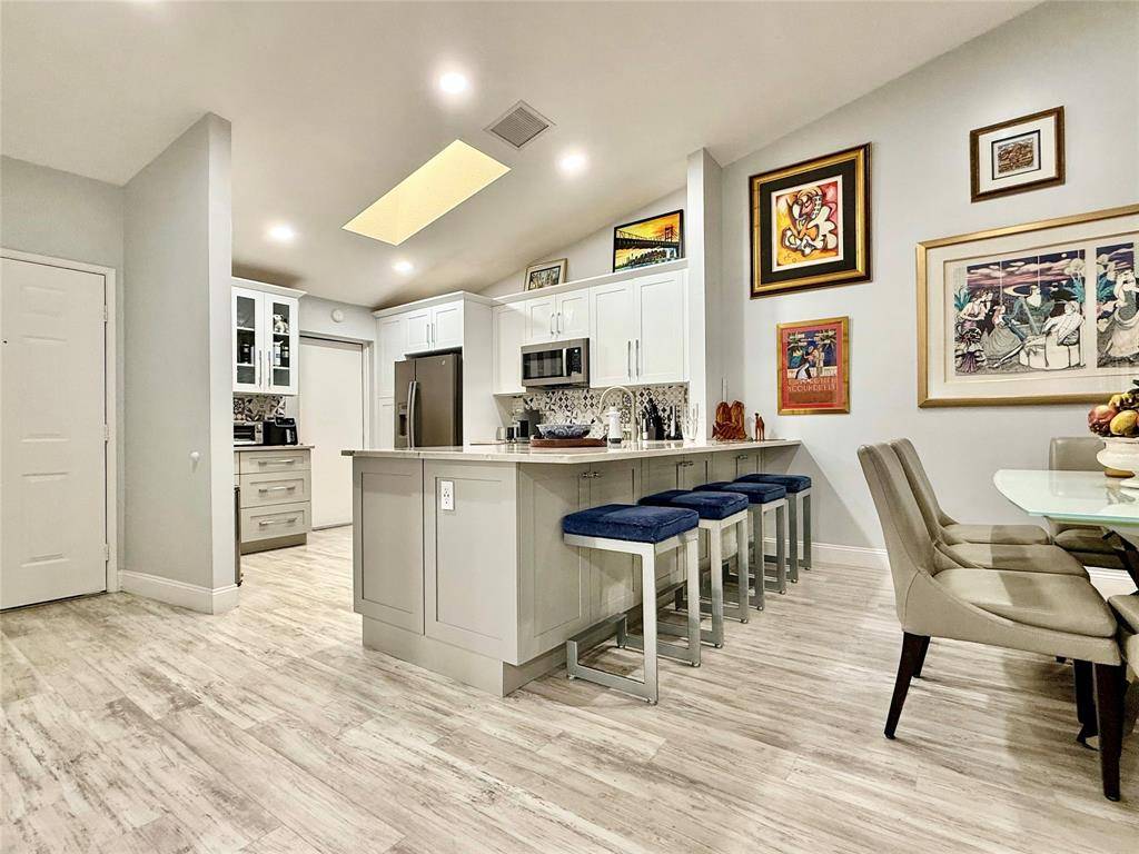 Boynton Beach, FL 33437,5908 Sunswept Ln #B