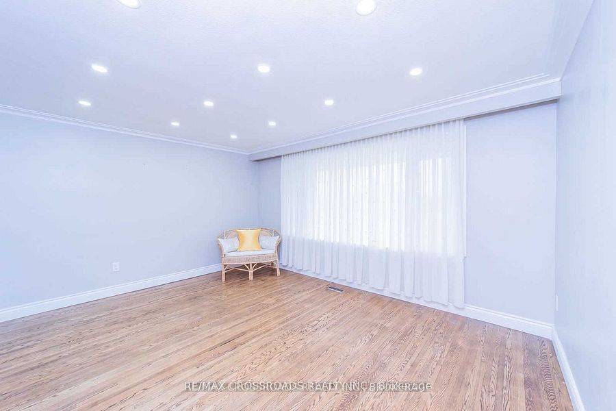 Markham, ON L3P 1S2,3 Alanadale AVE