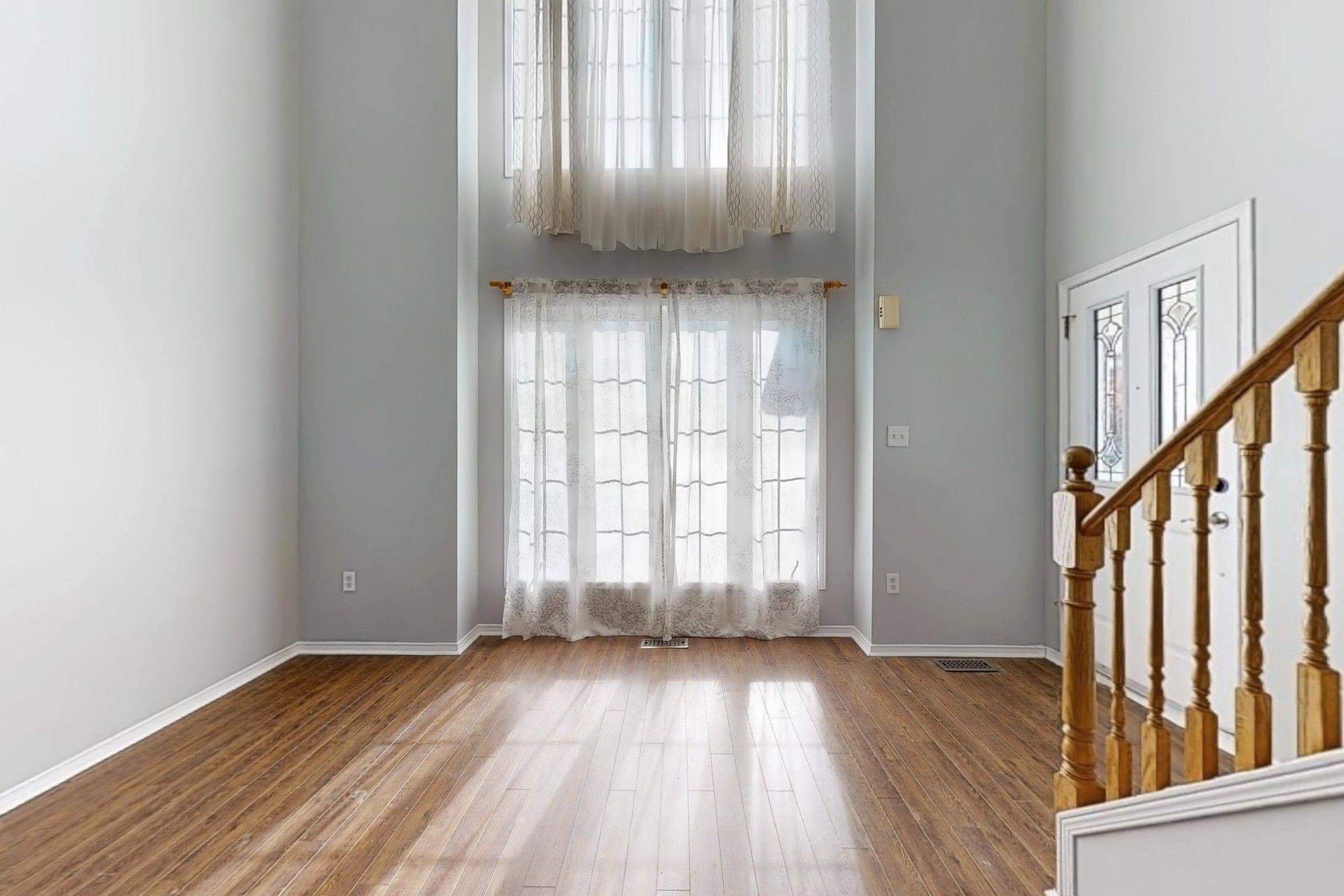 Barrie, ON L4M 6W7,46 Watson DR