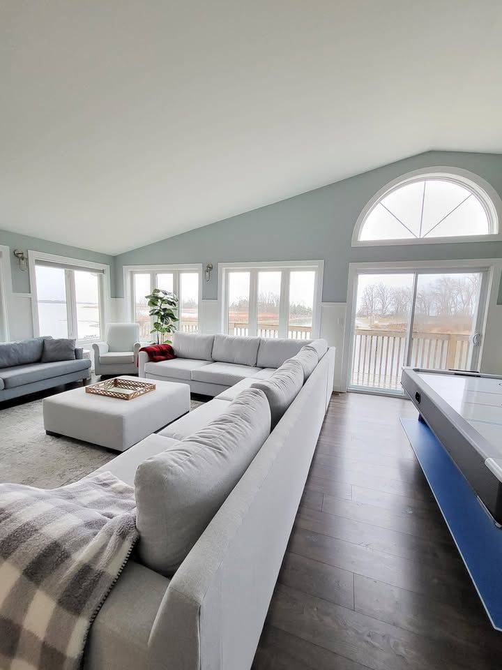 Prince Edward County, ON K0K 3L0,153 Wellington Main ST #Suite 2