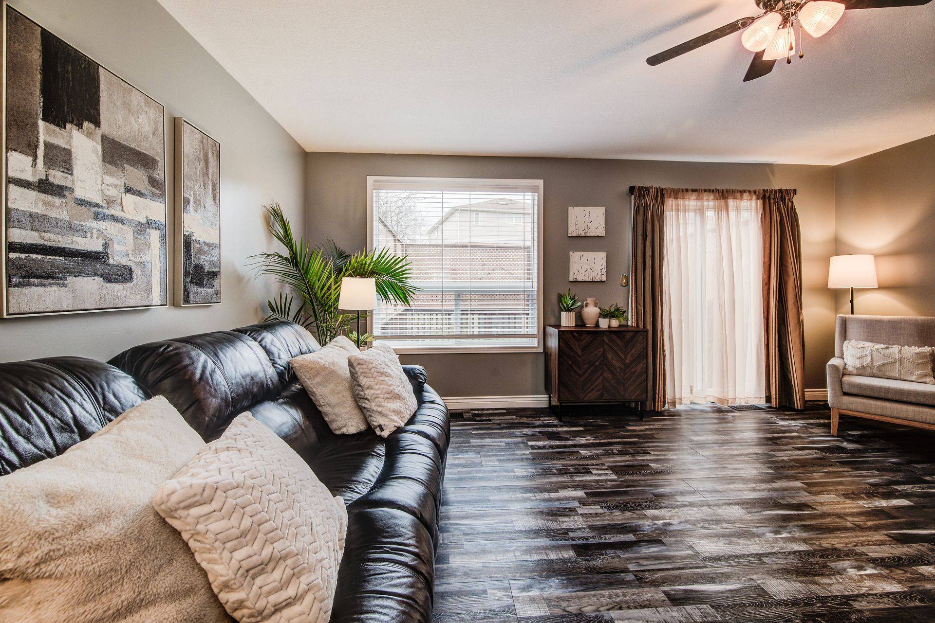 Cambridge, ON N1T 2C4,29 Chester DR