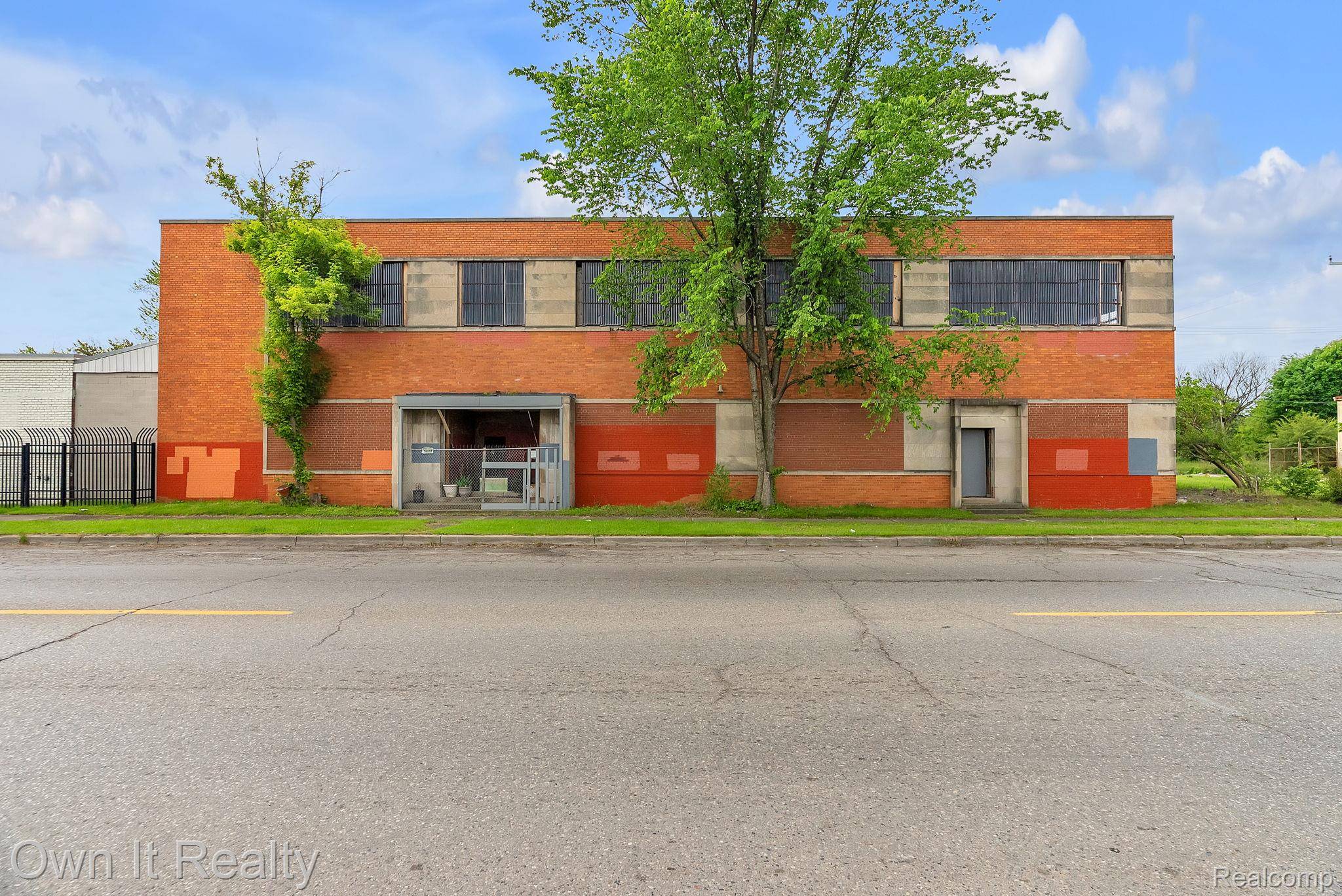 Grosse Pointe, MI 48213,8616 Grinnell ST