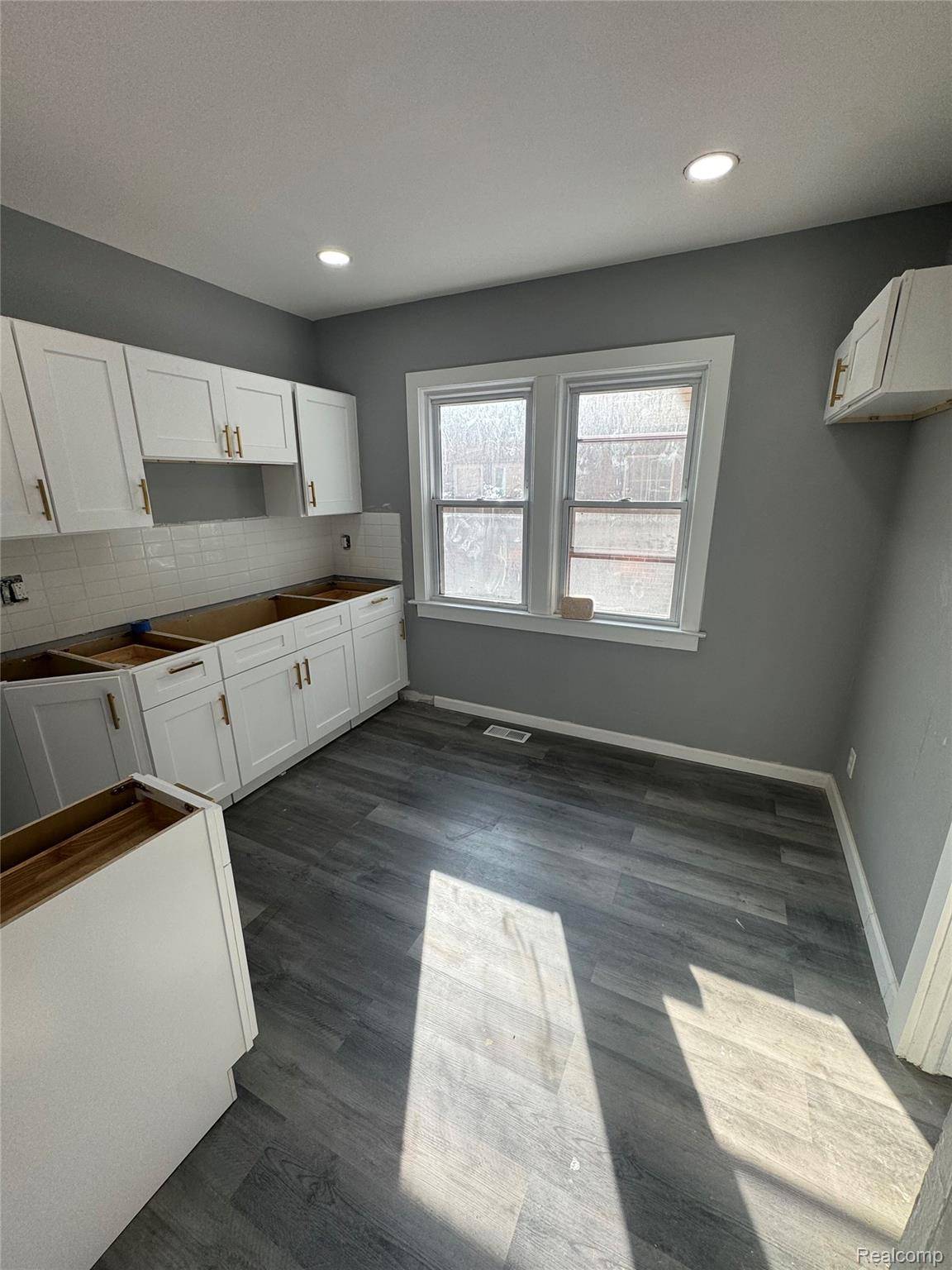 Detroit, MI 48224,3626 Courville ST