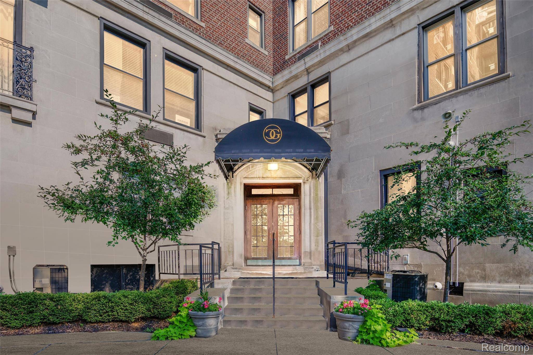 Detroit, MI 48207,2900 E Jefferson AVE #c6a