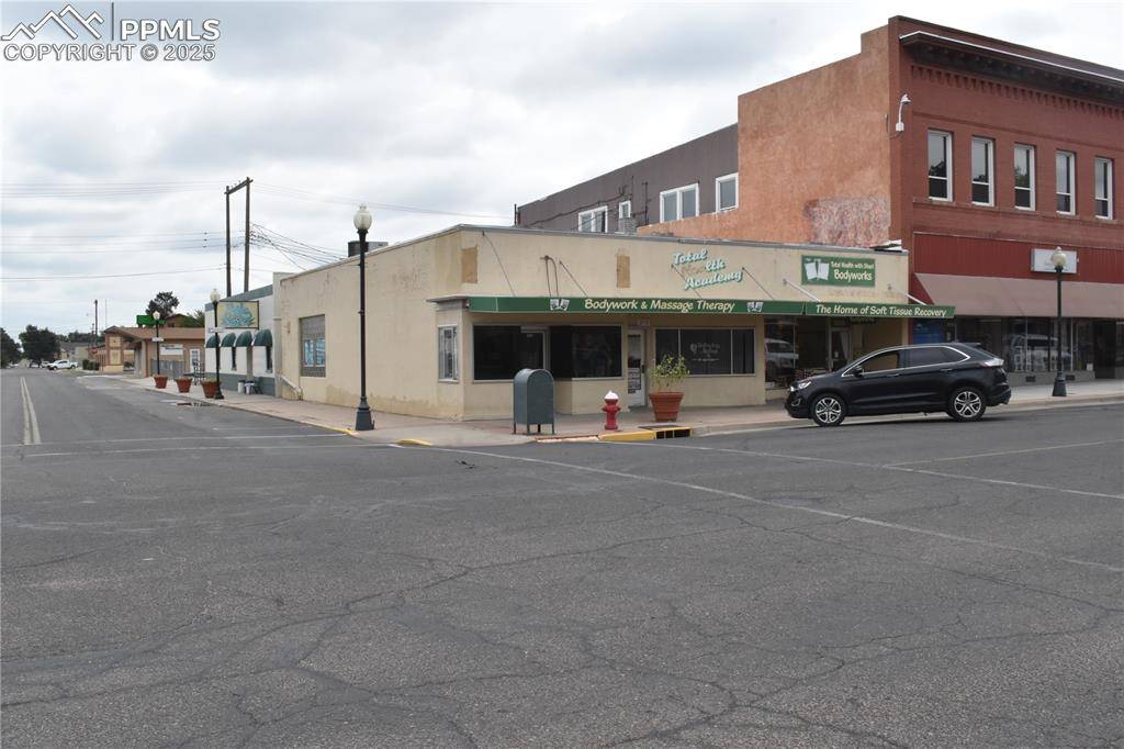 La Junta, CO 81050,201, 203 Colorado AVE