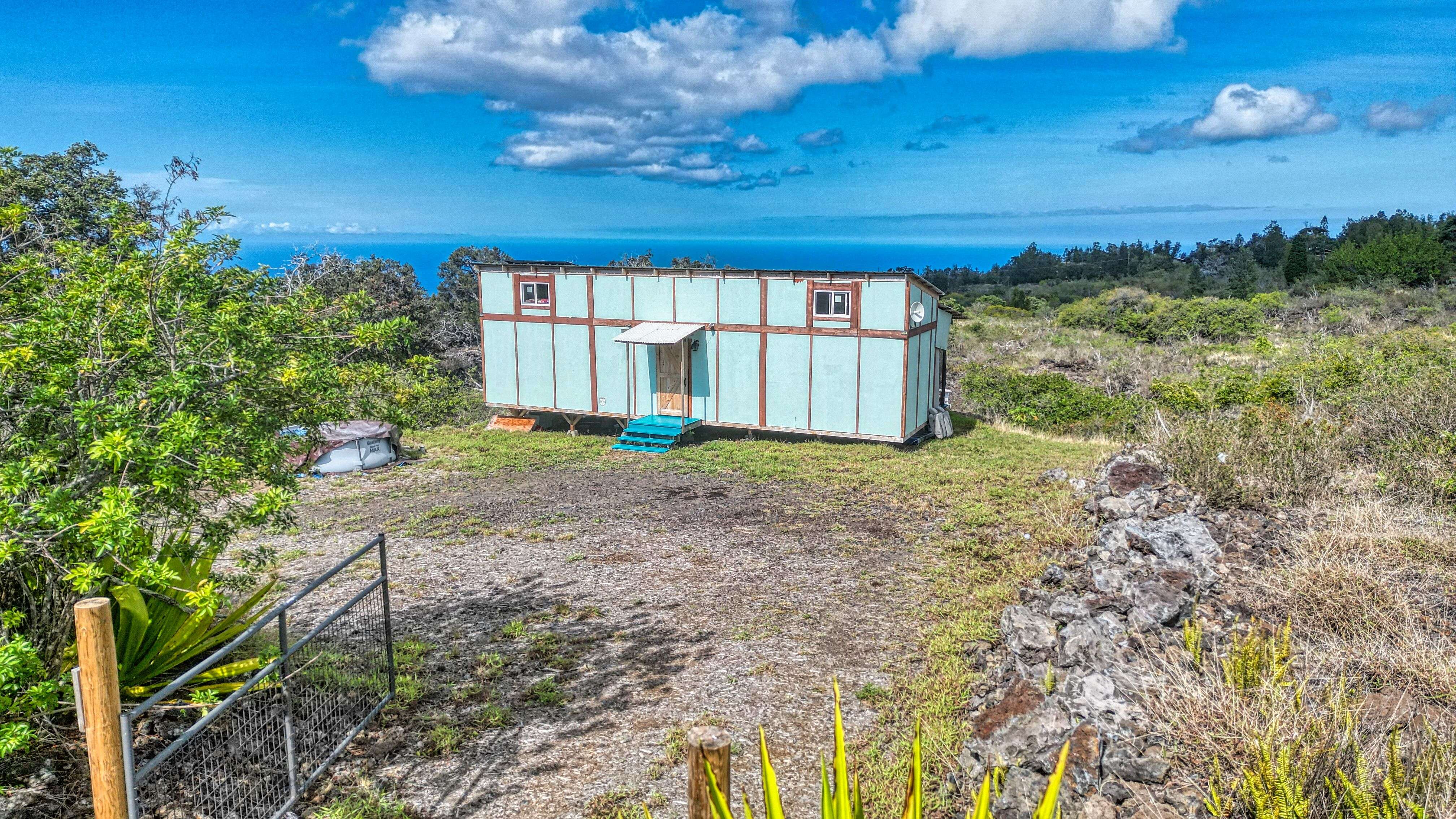 Ocean View, HI 96737,92-8371 CATAMARAN LN